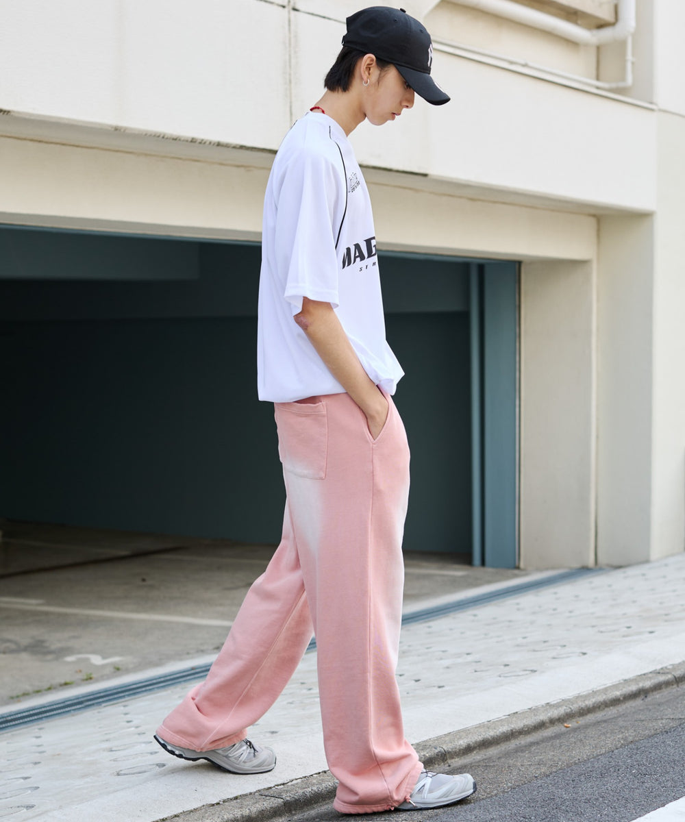 ピンク モデル：178cm L着用