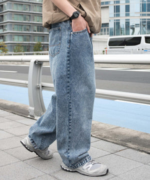 デニム中濃加工 モデル：180cm L着用