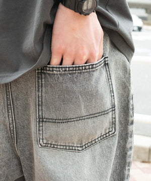 ルーズテーパードデニムパンツ