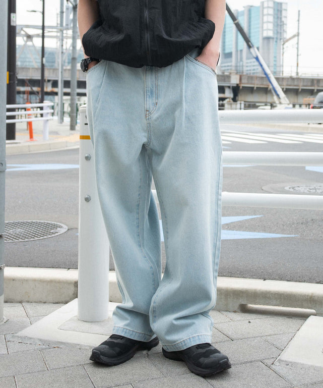 デニム淡 モデル：180cm L着用