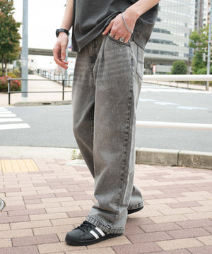 グレー モデル：180cm L着用