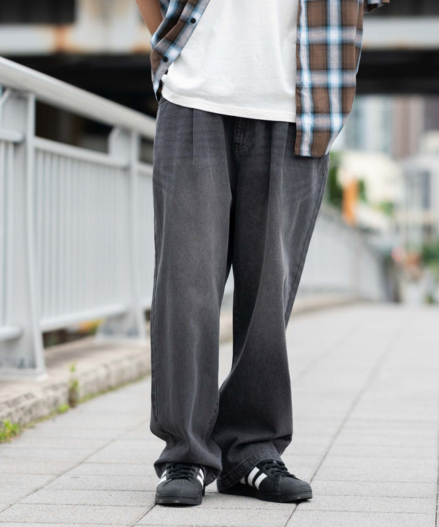 ブラック モデル：178cm L着用