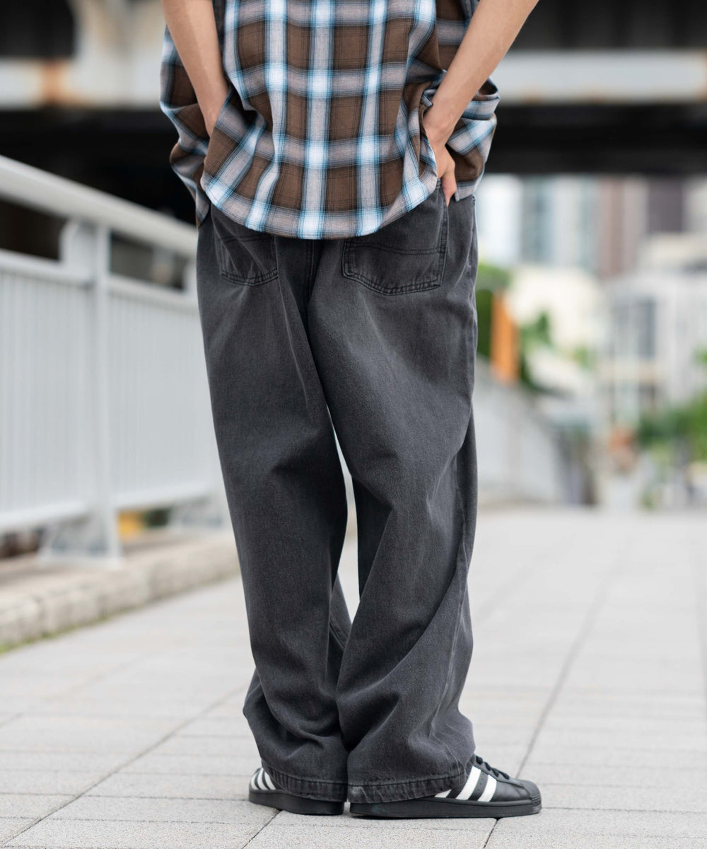 ブラック モデル：178cm L着用