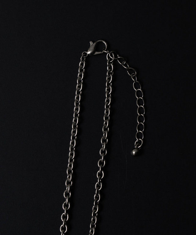 Mフレームモチーフネックレス