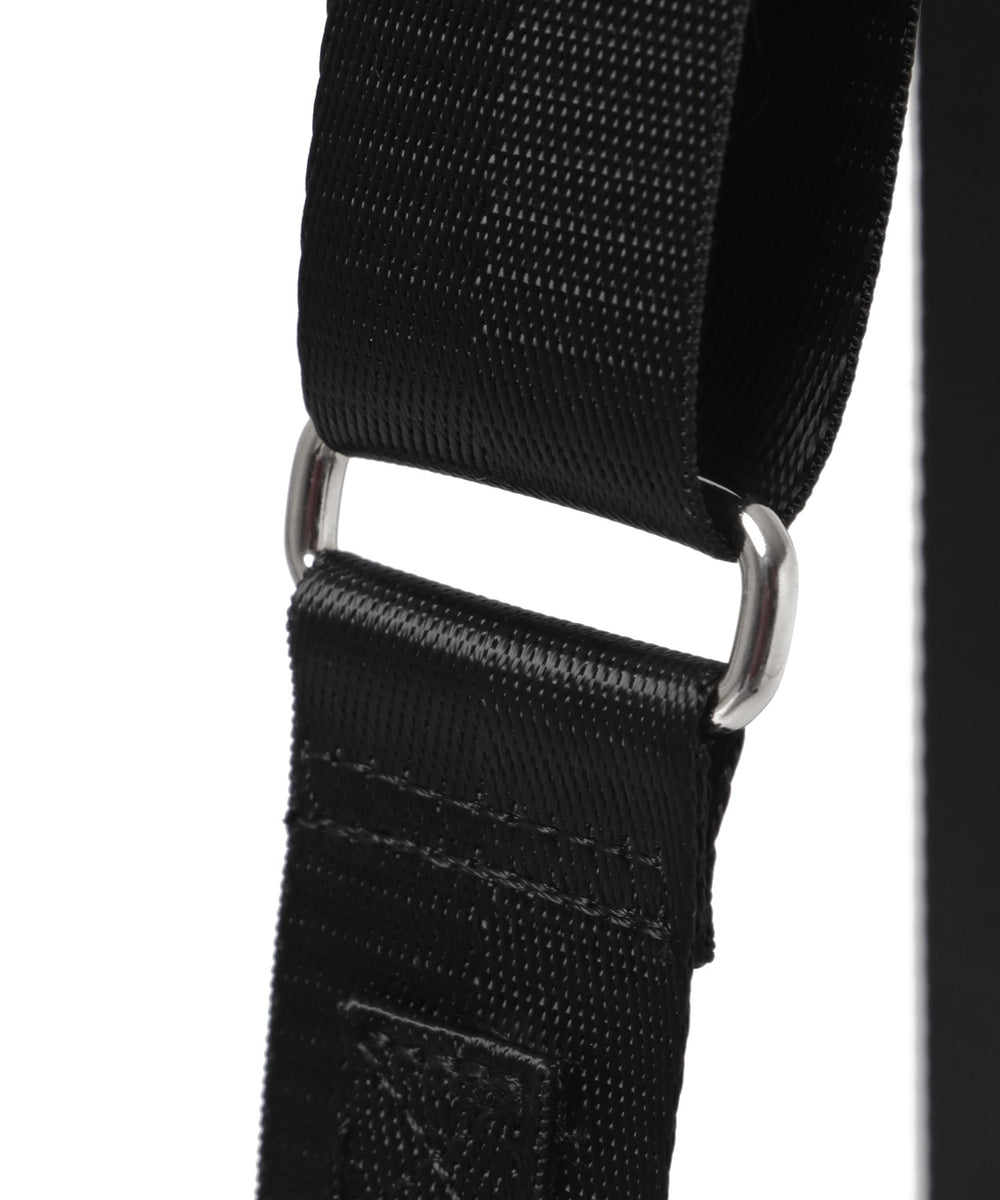 サークルポーチ付きスクエアショルダー