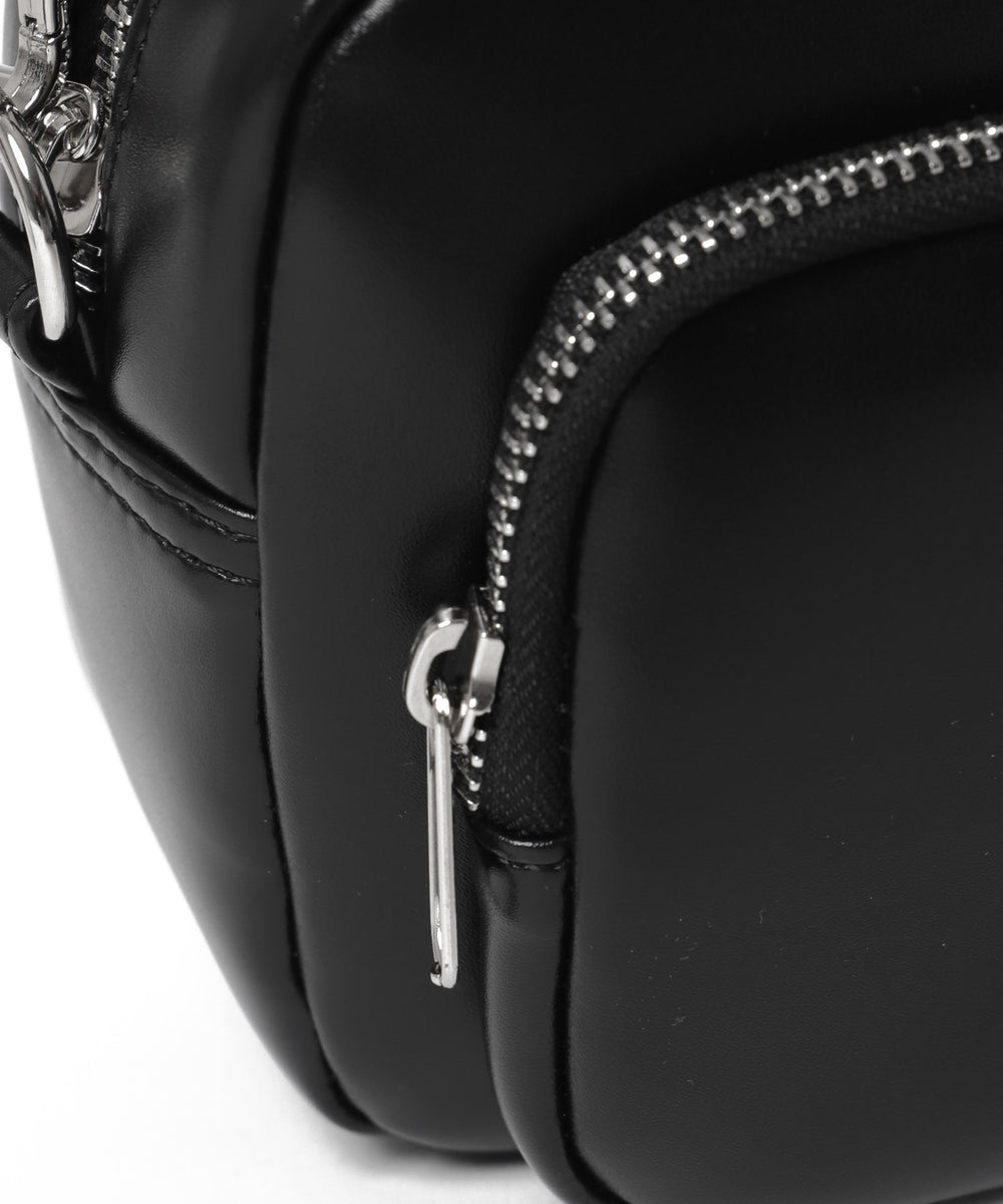 サークルポーチ付きスクエアショルダー