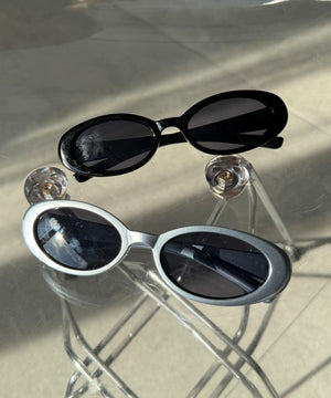 オーバルカラーレンズアイウェア