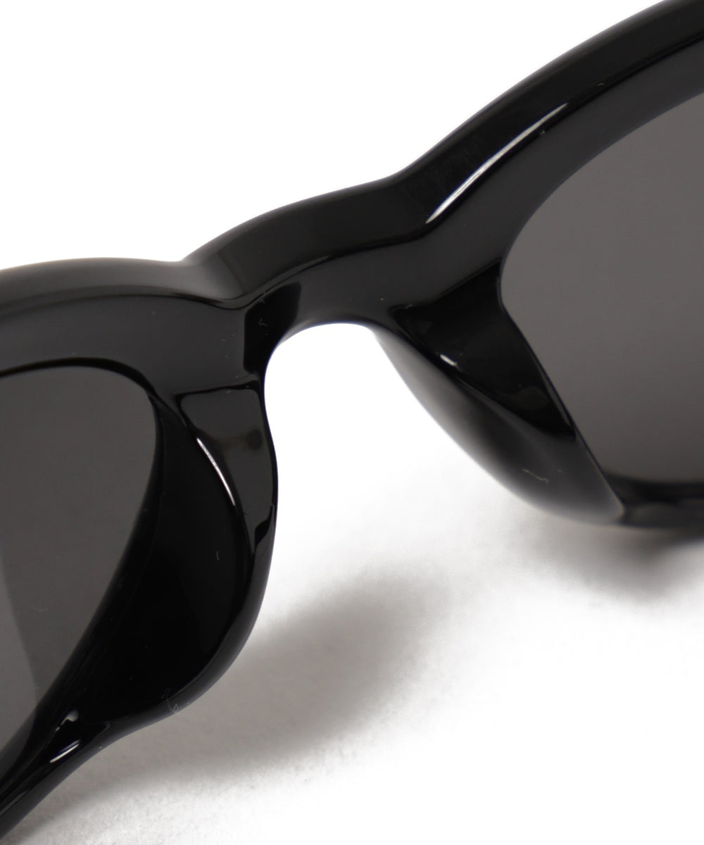 スポーティカラーレンズアイウェア