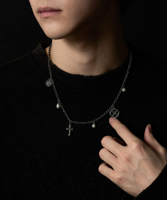 幾何学デザイン ネックレス 黒 幾何学的 長方形 ネックレス 2色 10149 | Oshamen