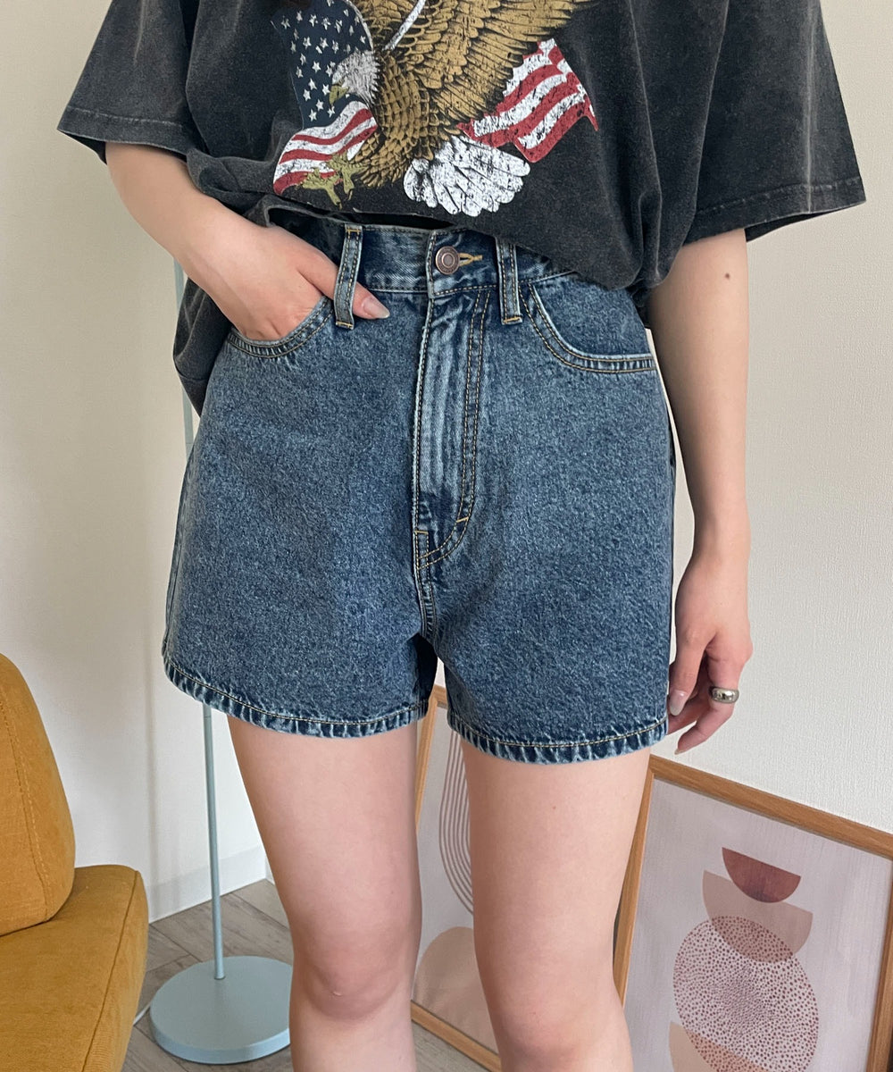 デニム中濃加工 モデル：160cm M着用