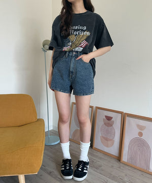 デニム中濃加工 モデル：160cm M着用