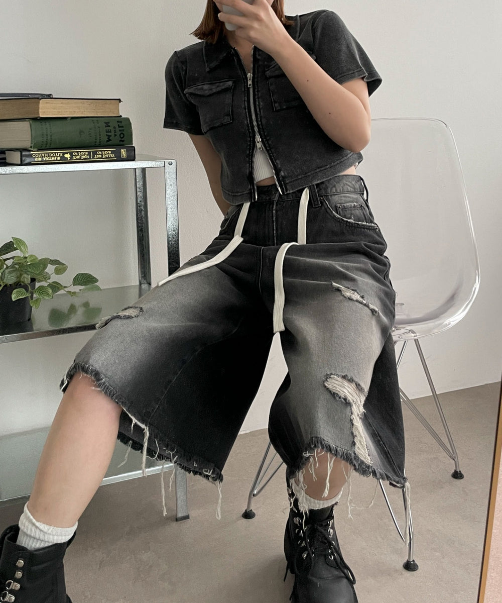 ブラック モデル：155cm M着用