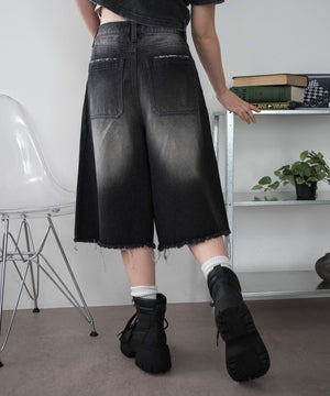 ブラック モデル：155cm M着用