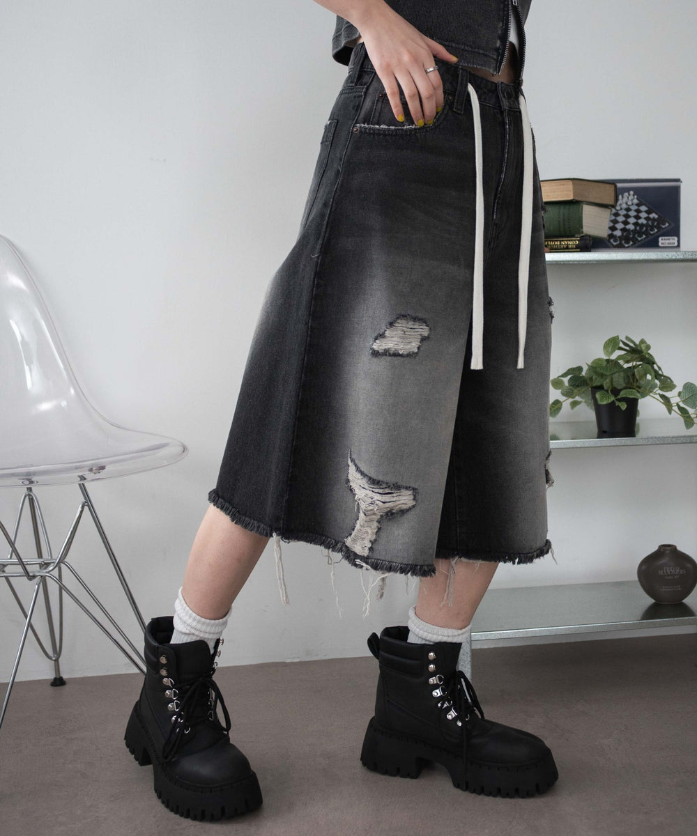 ブラック モデル：155cm M着用