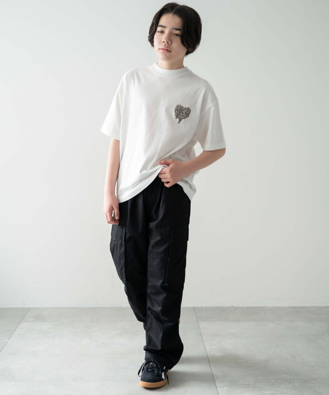 ブラック モデル：156cm M-160着用