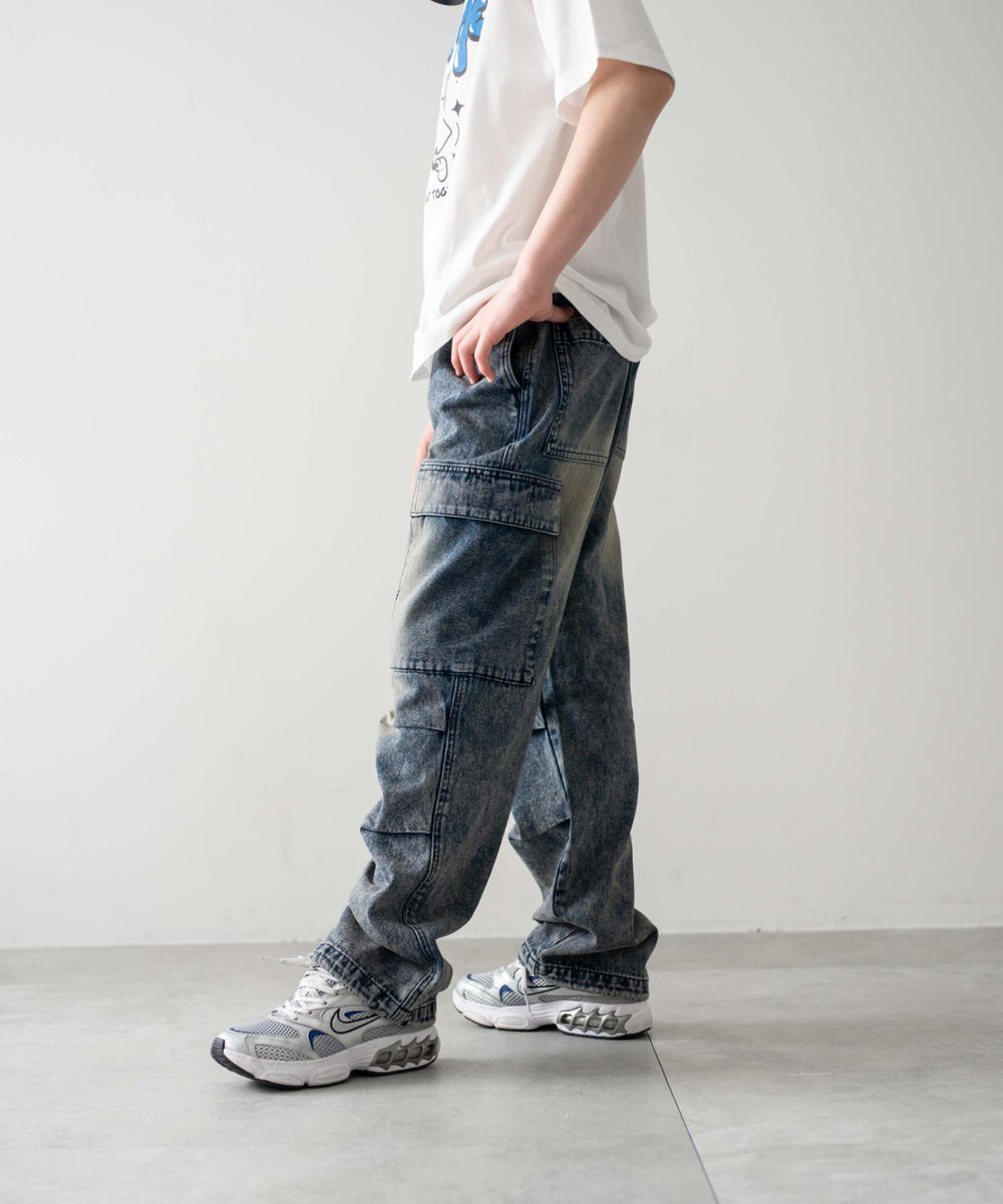 デニム中濃加工 モデル：156cm M-160 着用