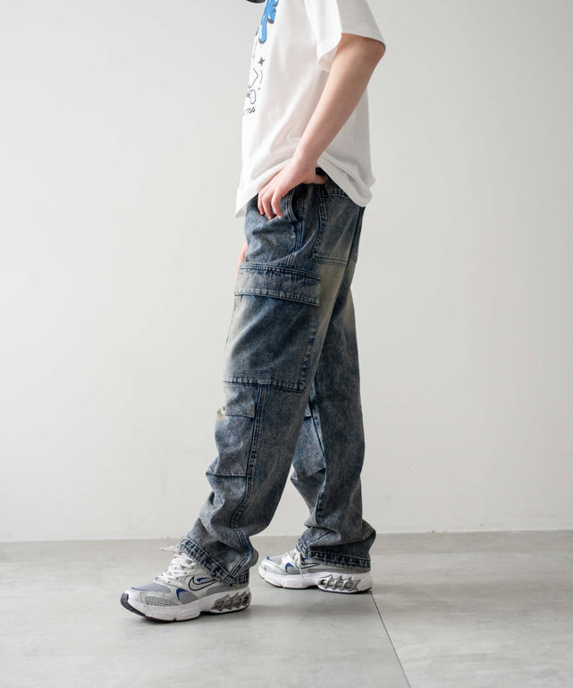 デニム中濃加工 モデル：156cm M-160 着用