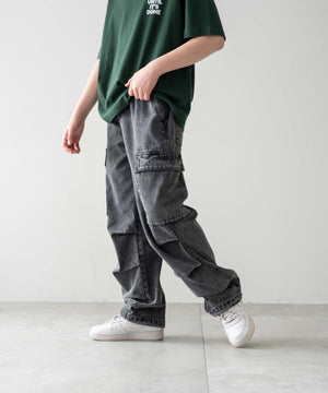 デニムブラックソノタ モデル：156cm M-160 着用