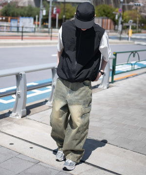 デニム淡加工　モデル:180cm L着用