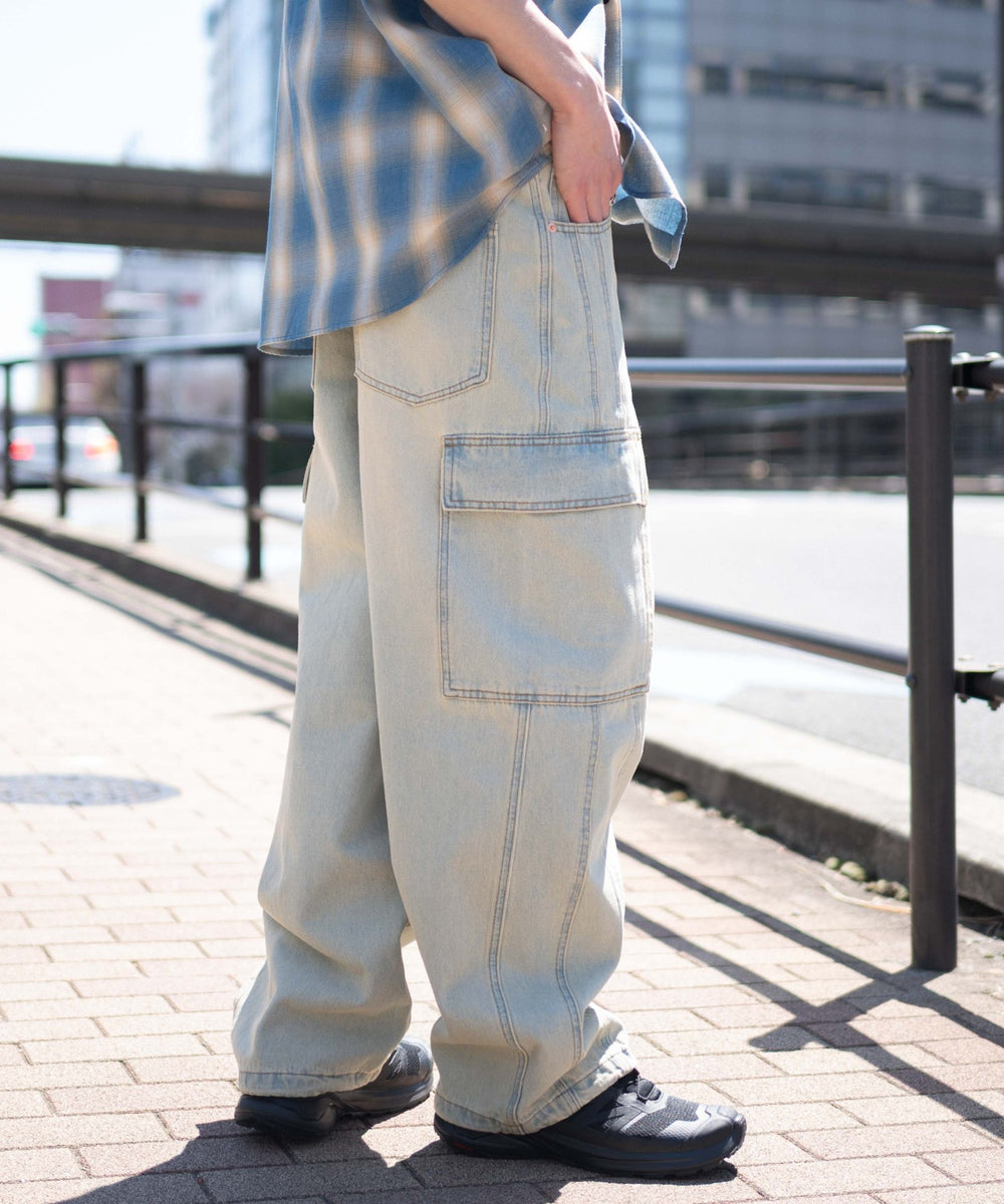 デニム淡　モデル:180cm L着用