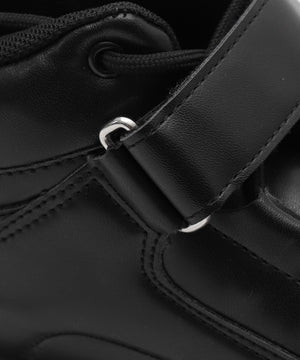 ハイカットベルト厚底スニーカー