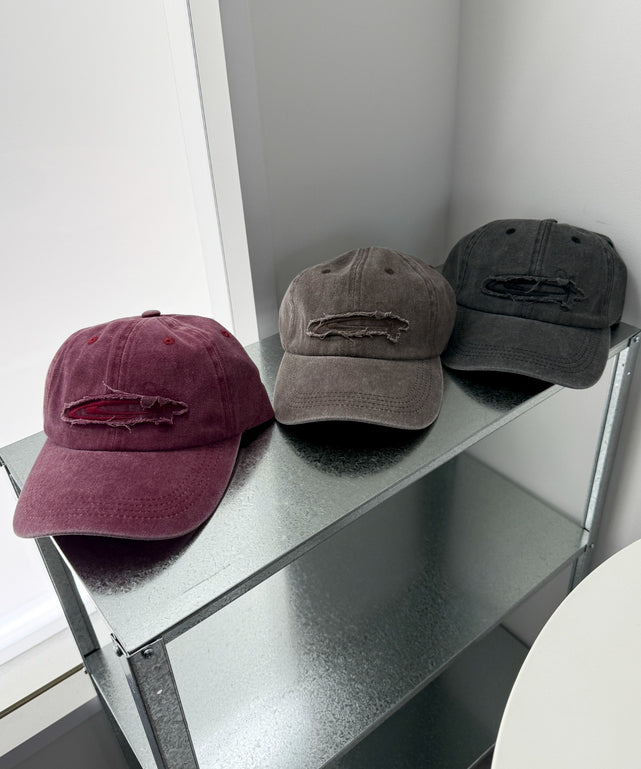 フリンジロゴピグメントキャップ