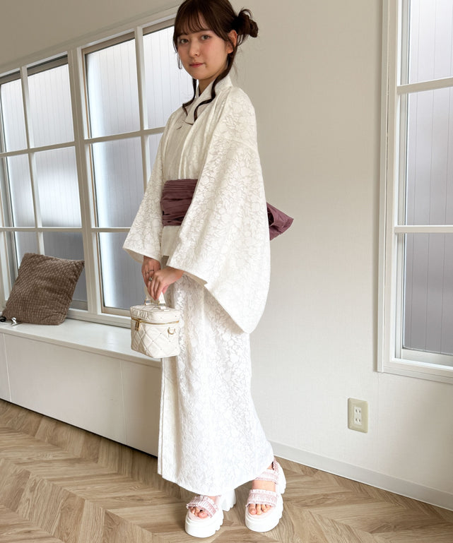 ホワイト　モデル:160cm F着用