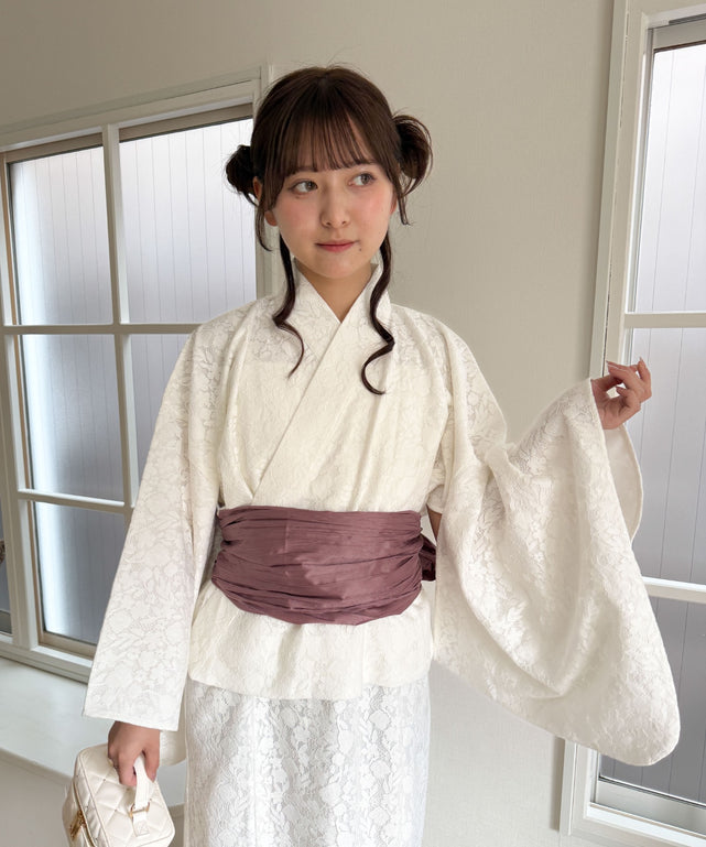 ホワイト　モデル:160cm F着用