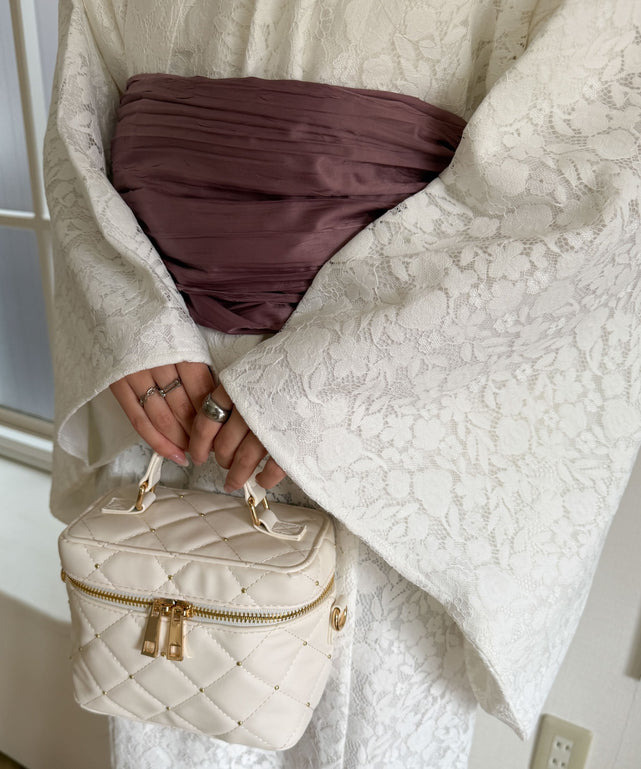 ホワイト　モデル:160cm F着用