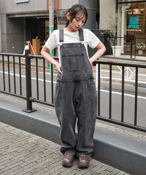 デニムブラックソノタ モデル：159cm M着用