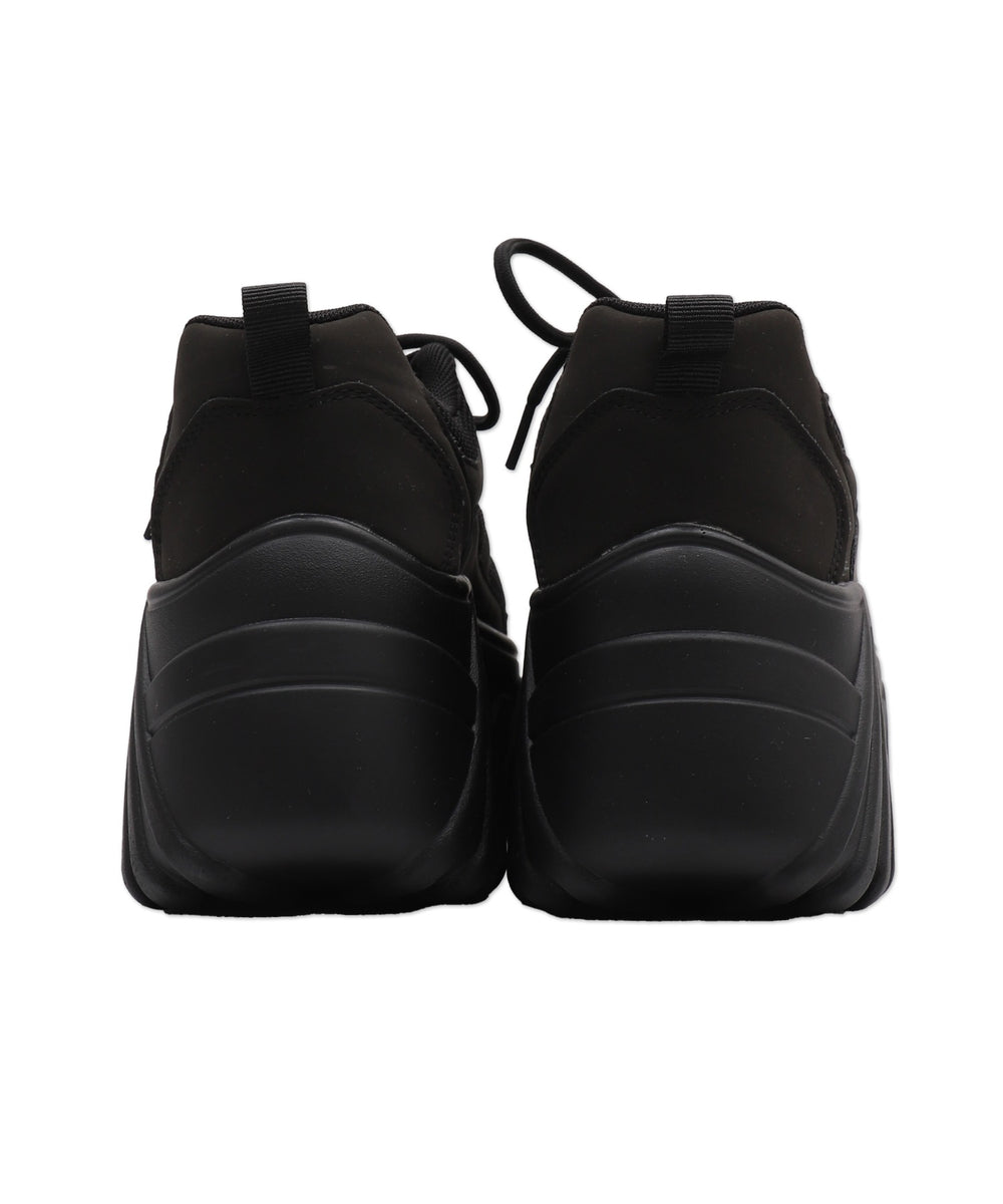 ボリュームスニーカー