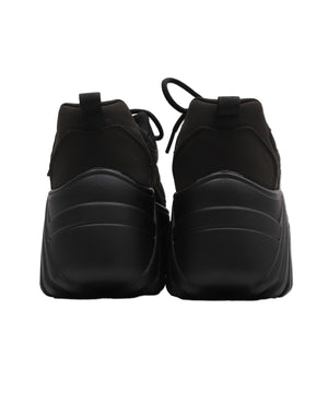 ボリュームスニーカー