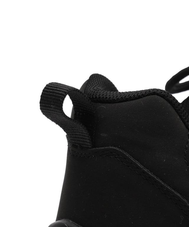 ボリュームスニーカー