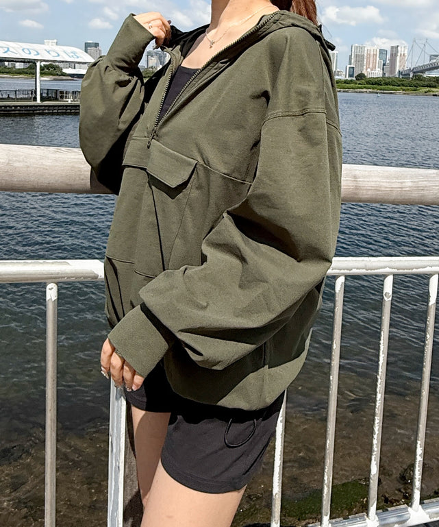 カーキ　モデル：155cm　F着用 