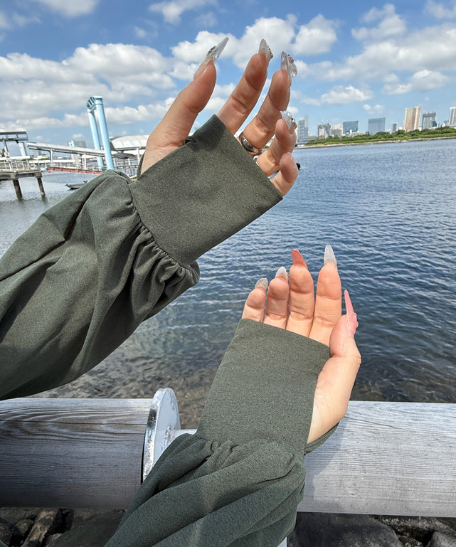 ハーフジップアノラックパーカー