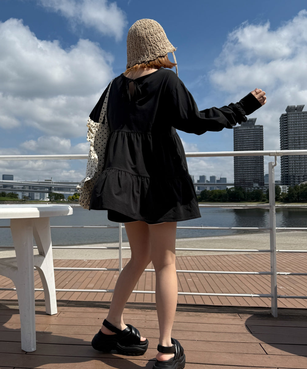 ブラック　モデル：155cm F着用