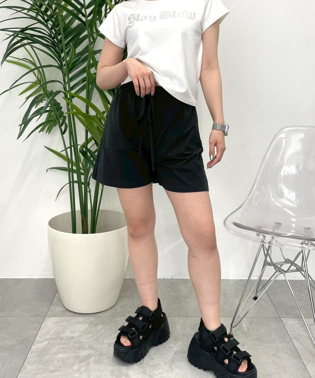 ブラック　モデル：152ｃｍ　Fサイズ着用