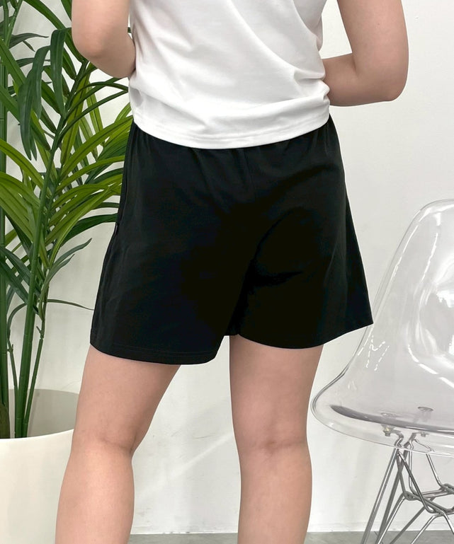 ブラック　モデル：152ｃｍ　Fサイズ着用