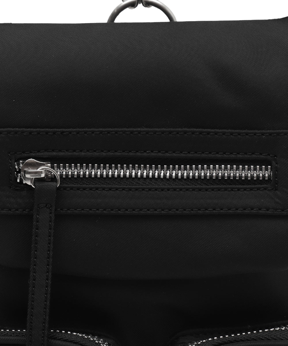 フラップミニリュック