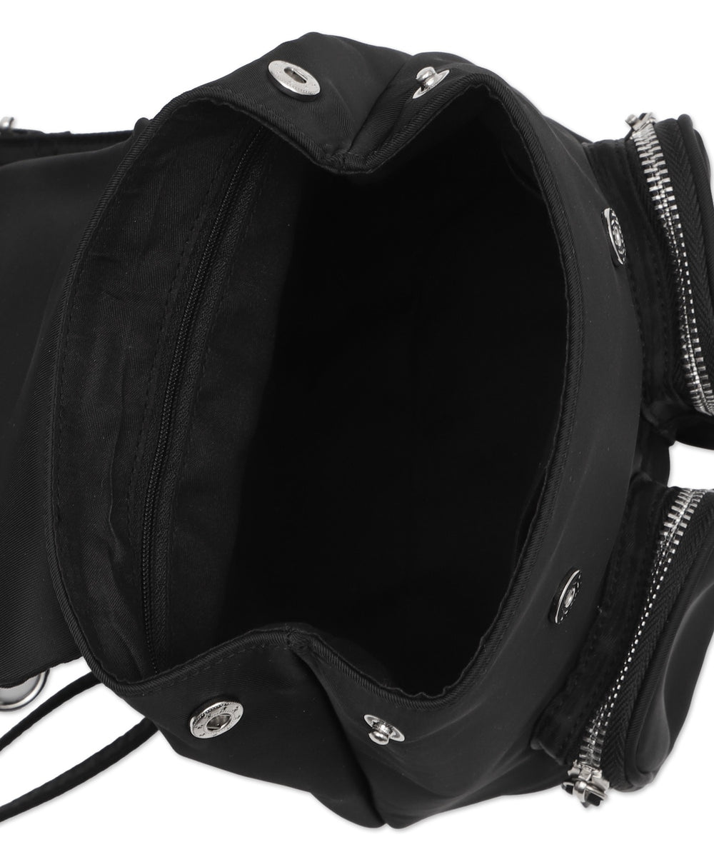 フラップミニリュック