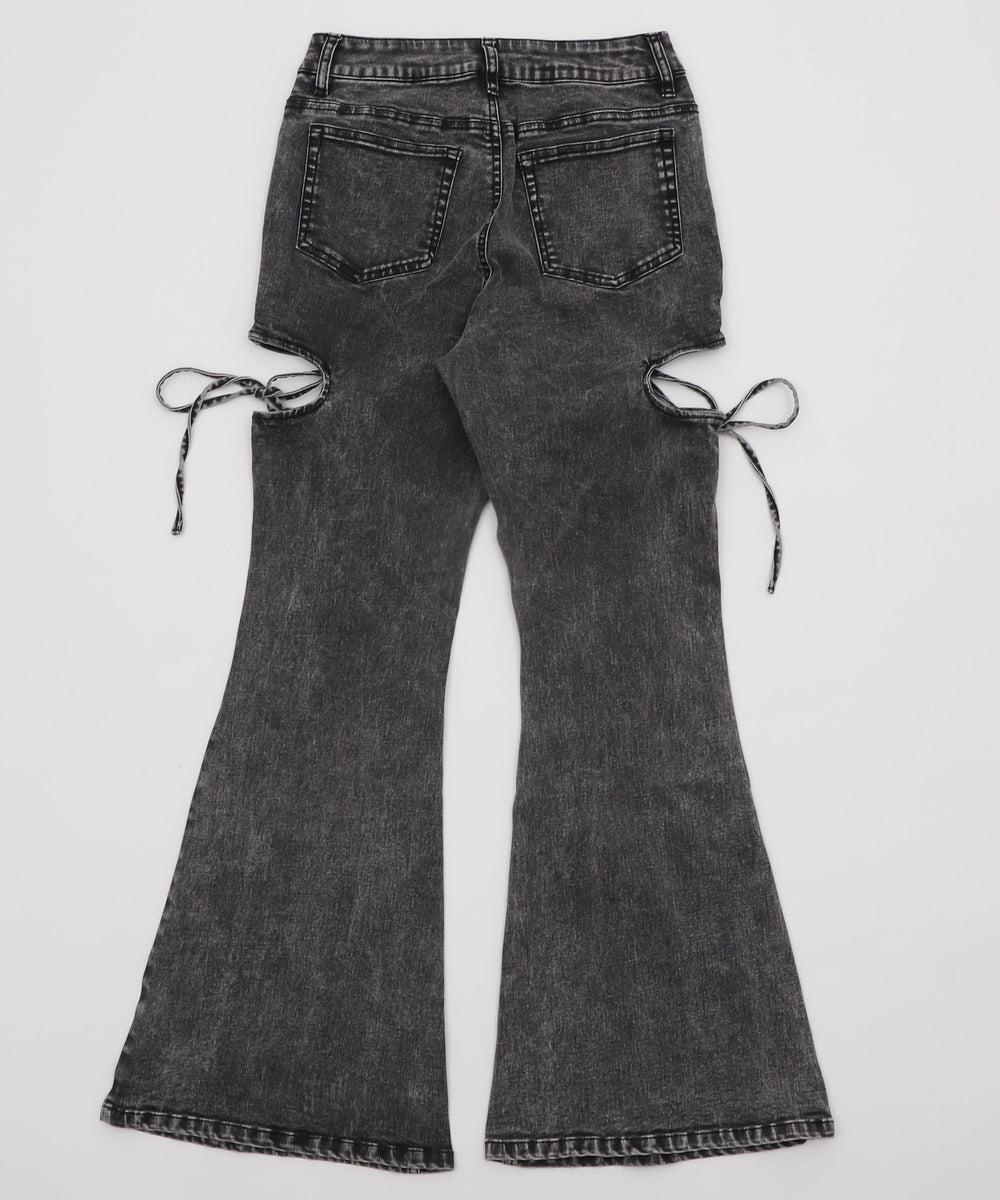カットアウトリボンストレッチデニムフレアパンツ