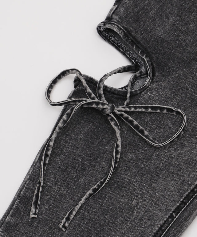 カットアウトリボンストレッチデニムフレアパンツ