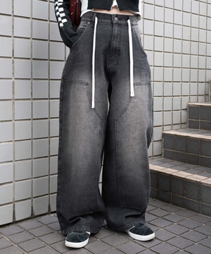 ブラック モデル：155cm M着用