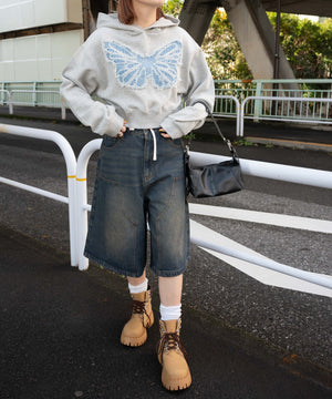 インディゴ中濃オーバーダイ モデル：155cm M着用