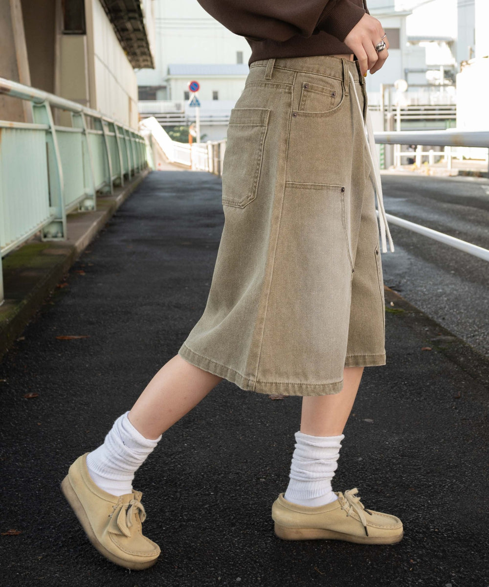 ダックベージュ モデル：155cm M着用