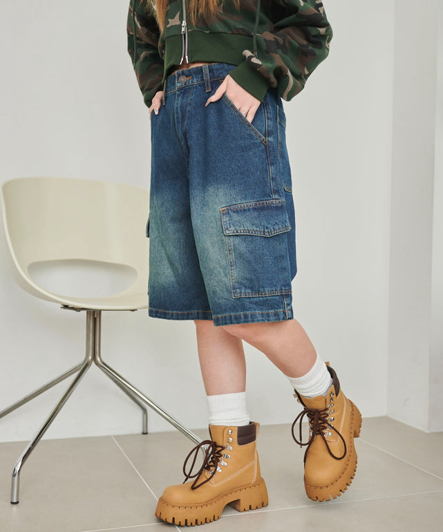 デニム中濃　モデル:155cm M着用