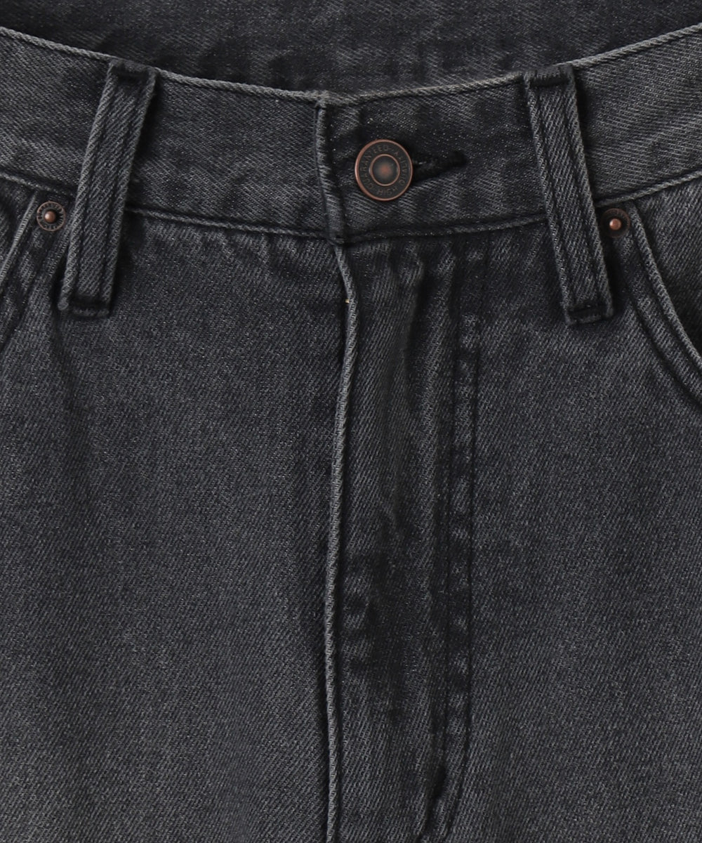 スプレーペイントストレートデニムパンツ