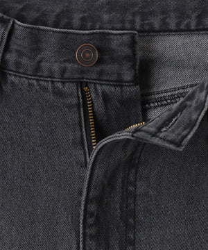 スプレーペイントストレートデニムパンツ