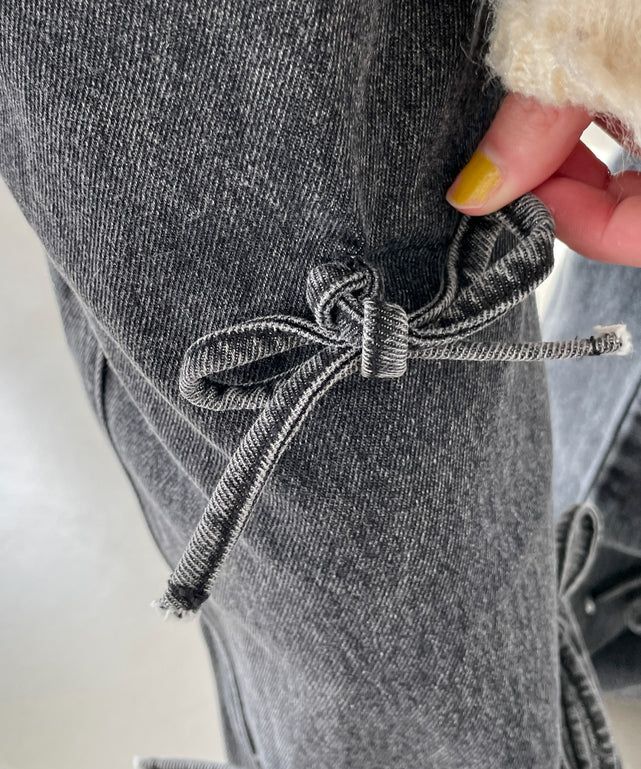 リボンストレートデニムパンツ