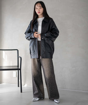 ブラック モデル：161cm M着用